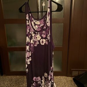 Cute no sleeves dress worn once. Great condition